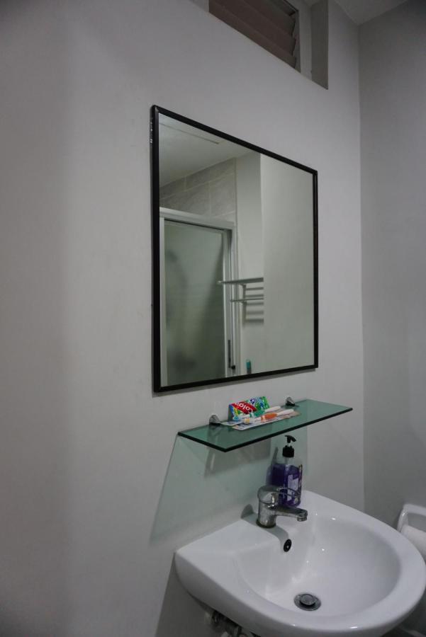 Cozy Condo Unit 5Mins From Mactan Cebu Int'L Airport With Netflix Lapu-Lapu City Exterior foto